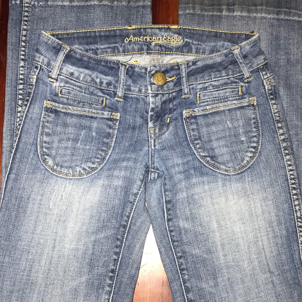 American eagle jeans size 2 regular flare